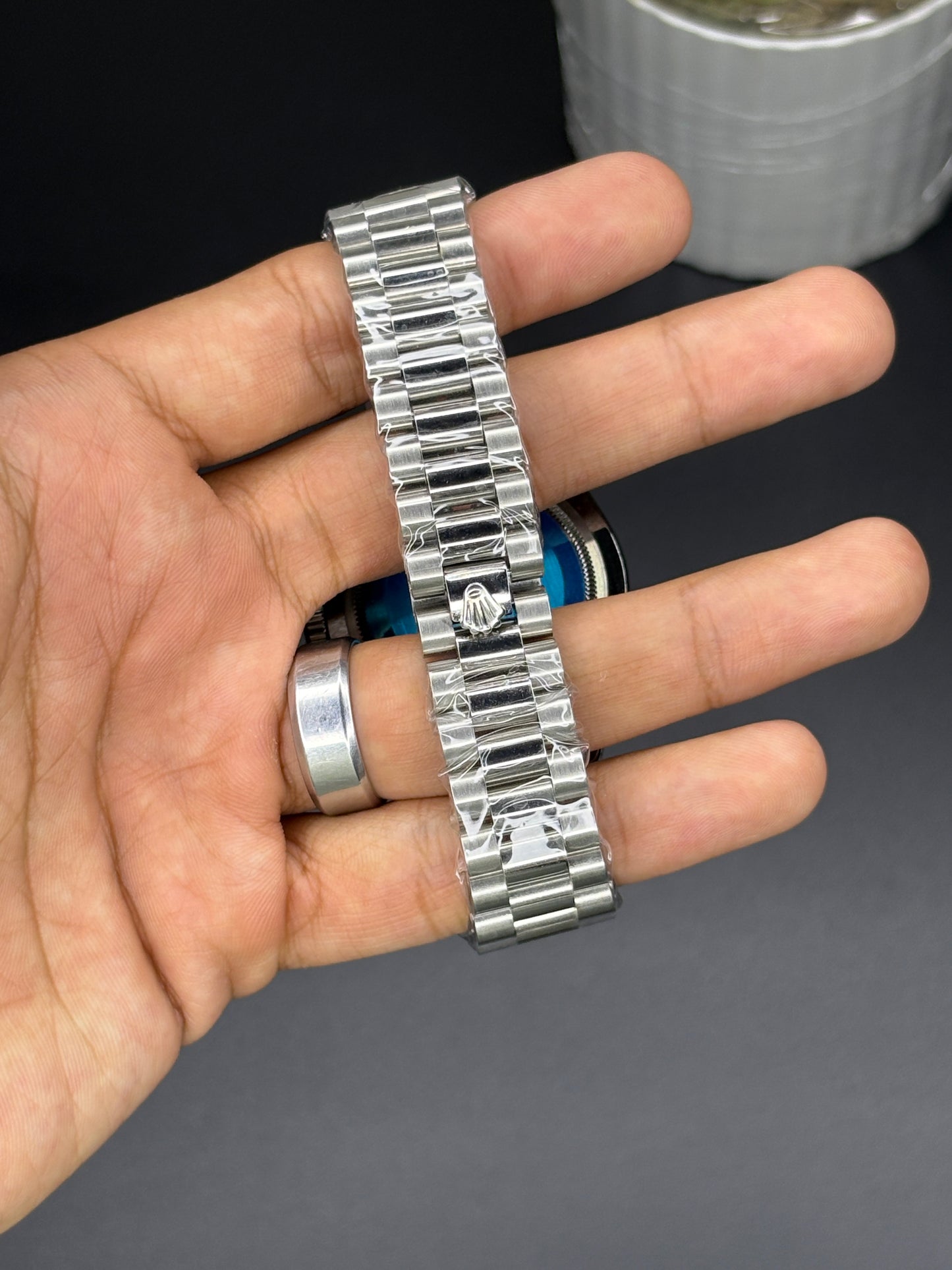 RLX Diamond dial - Article #111 - Silver chain silver dial