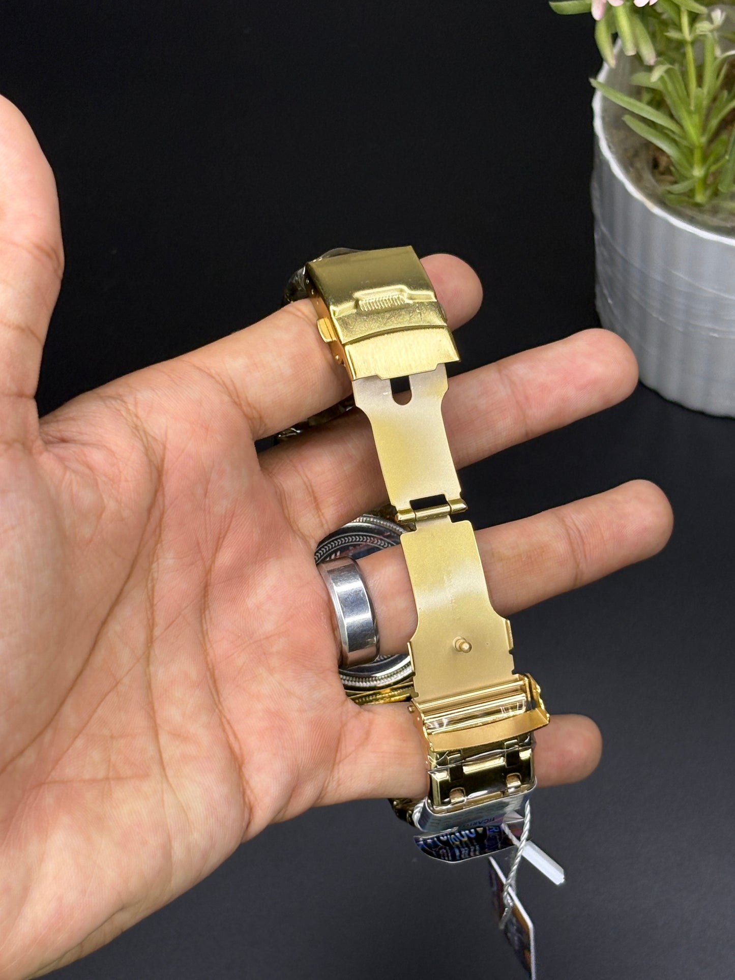 Ticarto heavy weight watch - Article #133 - Golden chain golden dial