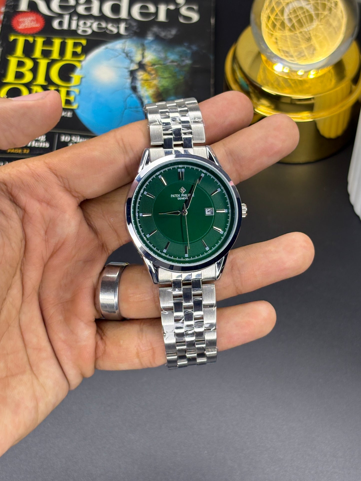 PP auto movement - Article #148 - Silver chain green dial