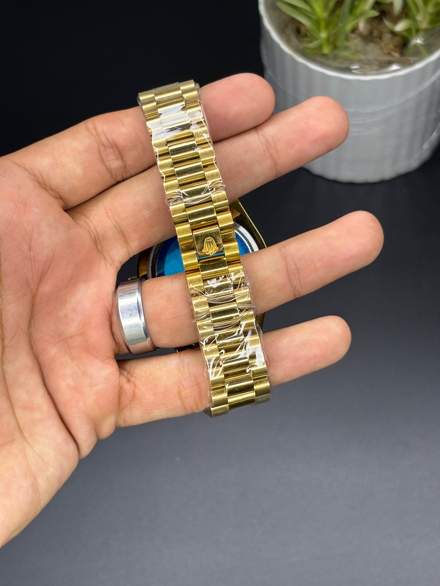 RLX Diamond dial - Article #112 - Golden chain golden dial