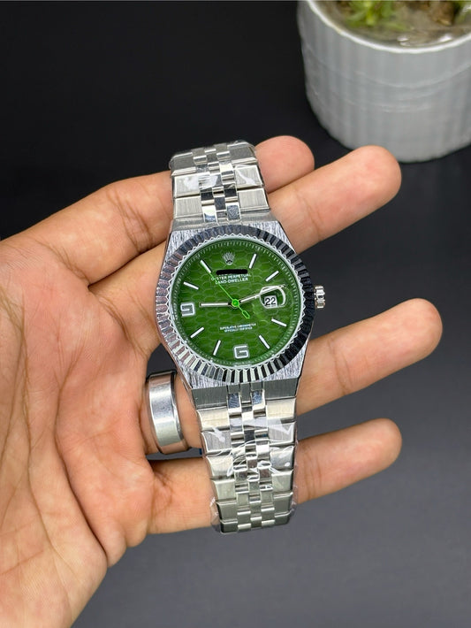 RLX land dweller - Article #119 - Silver chain green dial