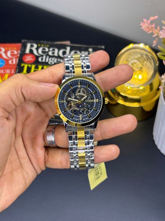 Ctzn automatic - Article #146 - Two tone chain black dial