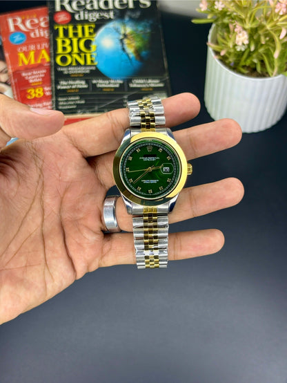 RLX plain dial - Article #139 - Two tone chain green dial